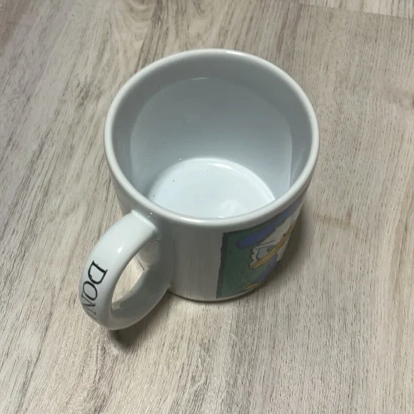 Disney Giant Donald Duck Mug Vintage Collector Mug - Picture 4 of 5